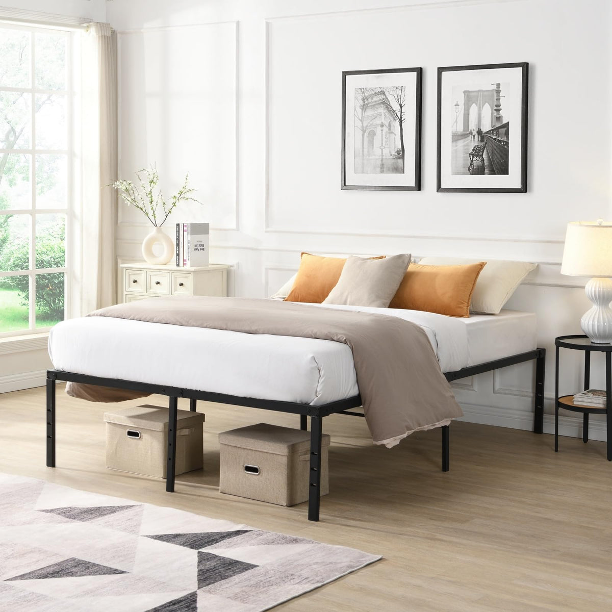 Black Queen Metal Platform Bed Frame G1015